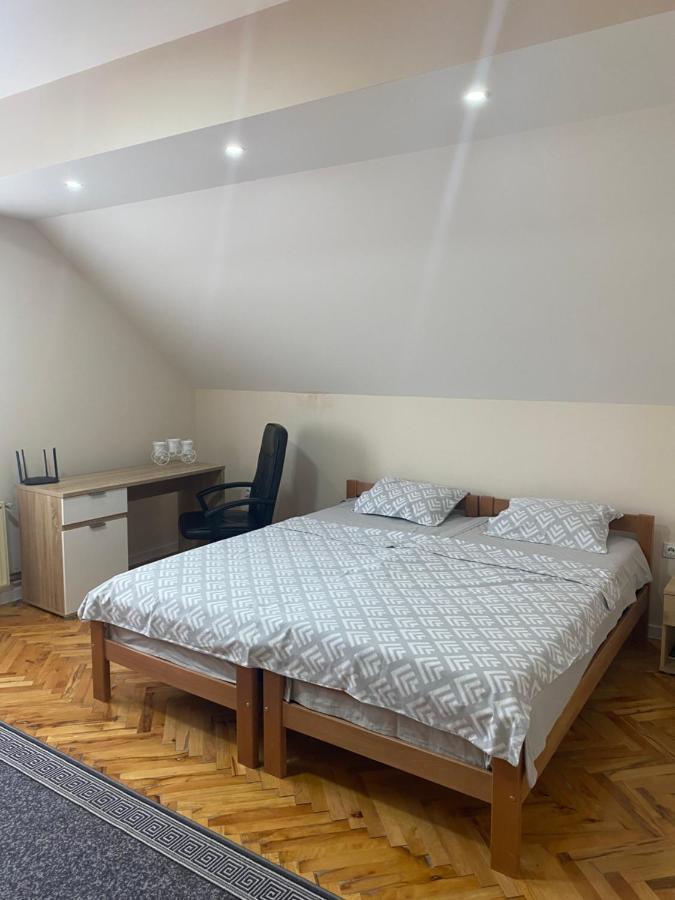 Apartamento de 64 m² en Tutunovic Podrum, con 2 habitación Ni Exterior foto